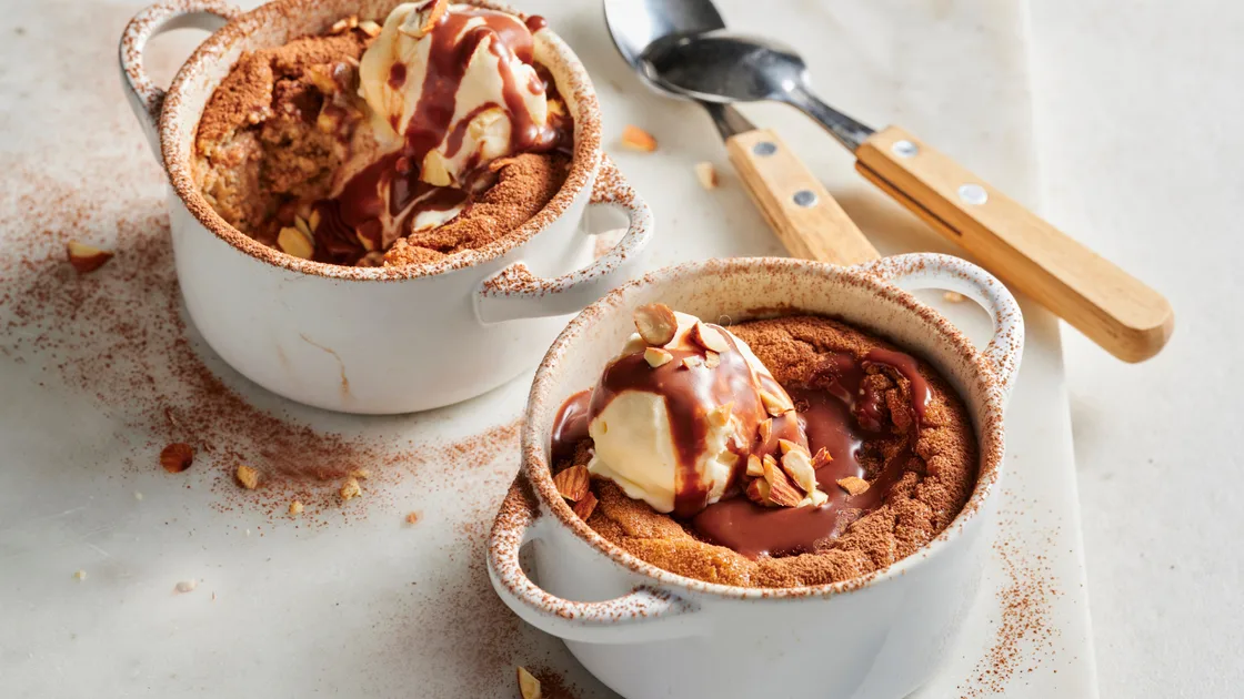 Easy Chocolate Desserts: Quick Recipes for Busy Cooks